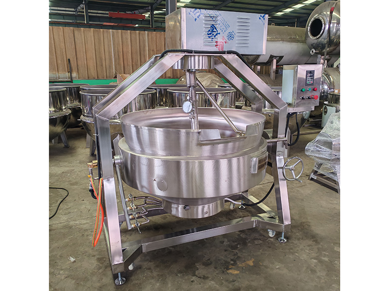 诸城市威震机械设备：行星半自动燃气搅拌炒锅，炒制新选择